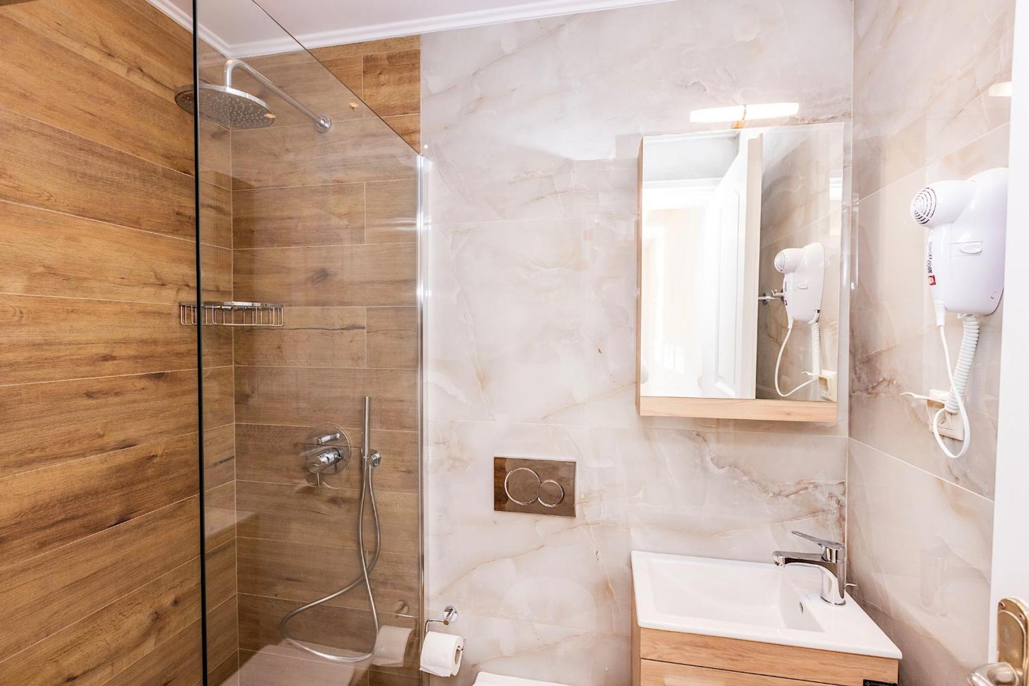 Ad Homes Agios Gordios  Exteriér fotografie